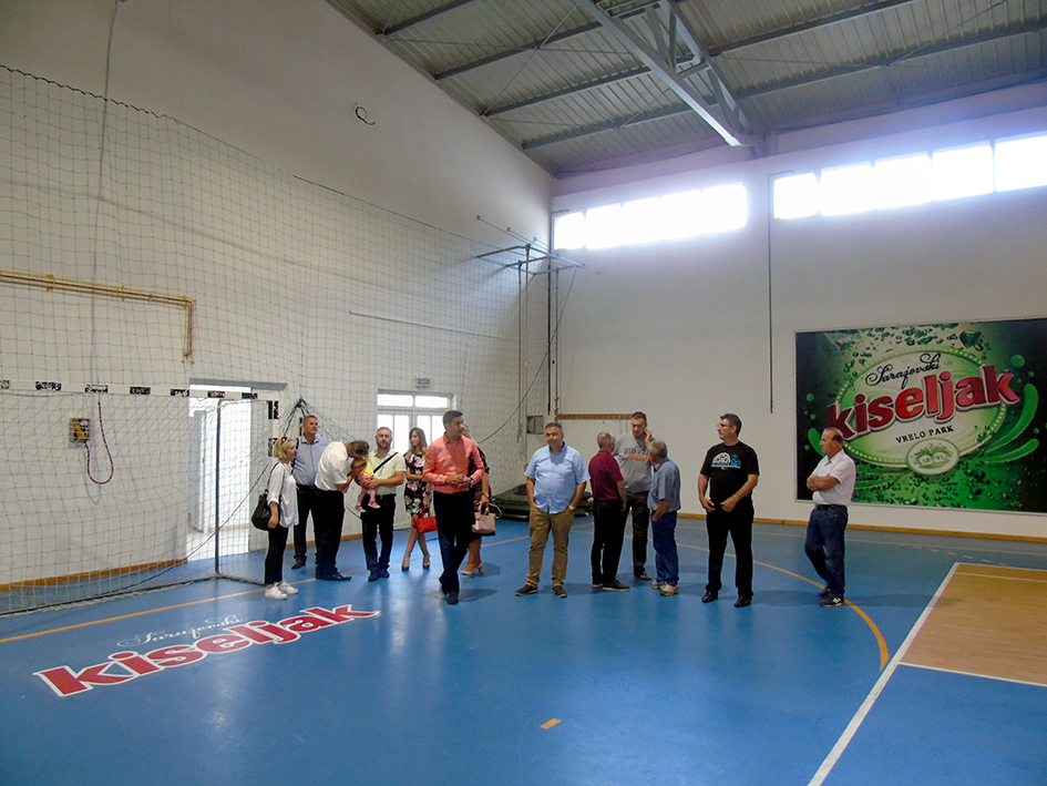 Federalno ministarstvo kulture i sporta pomaže uređenje sportske dvorane na Trosci
