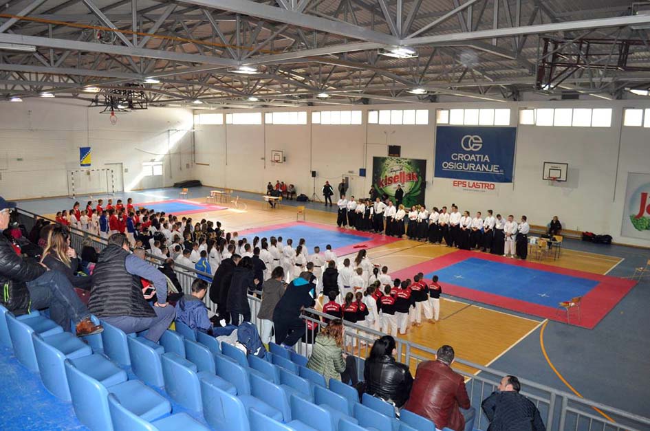 Edin Beganović najbolji junior VIII. prvenstva FBiH u tradicionalnom karateu
