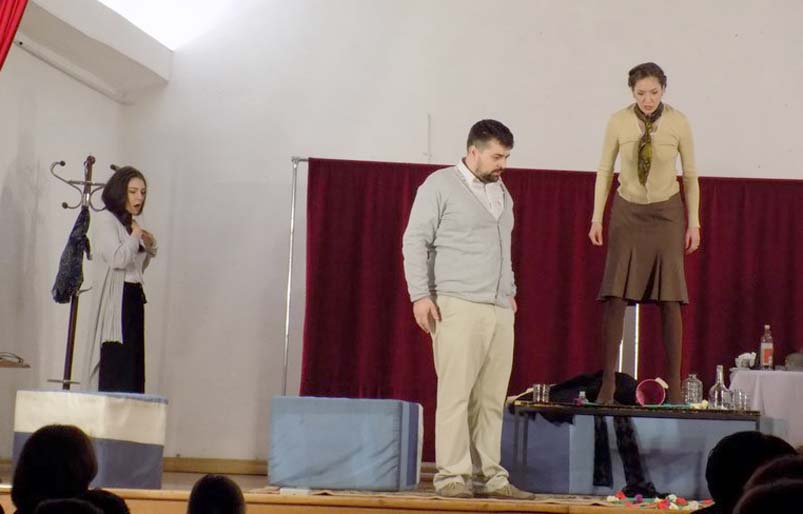 U "Napretkovom" domu održana kazališna predstava "Umijeće suživota" 