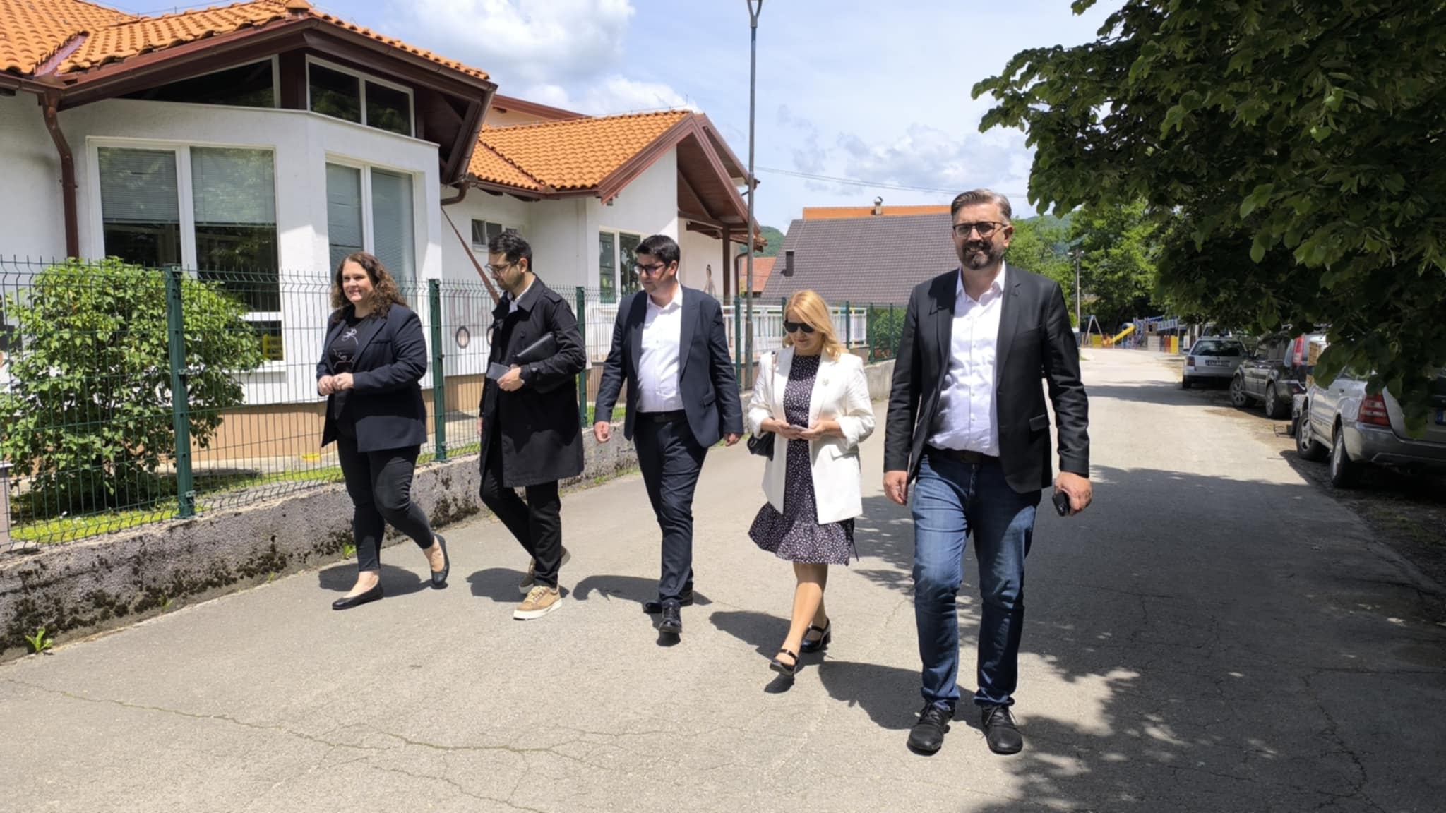 Federalna mnistrica Jasna Duraković posjetila Kreševo te obišla škole i vrtić