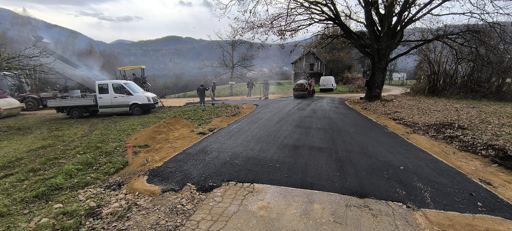 Asfaltira se lokalni put Lipa - Kotarac