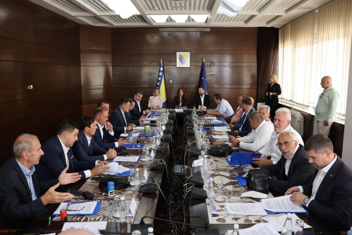 Načelnik Renato Pejak potpisao Ugovor vrijedan gotovo 300.000,00 KM za sanaciju i rekonstrukciju puta Kreševo - Kotorac - Lipa - Gajice