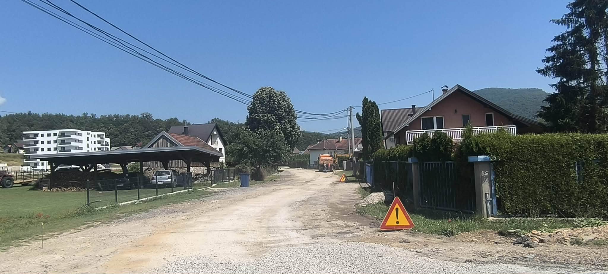 Stojčići: U tijeku radovi na rekonstrukciji puta i izgradnji kanalizacijske mreže