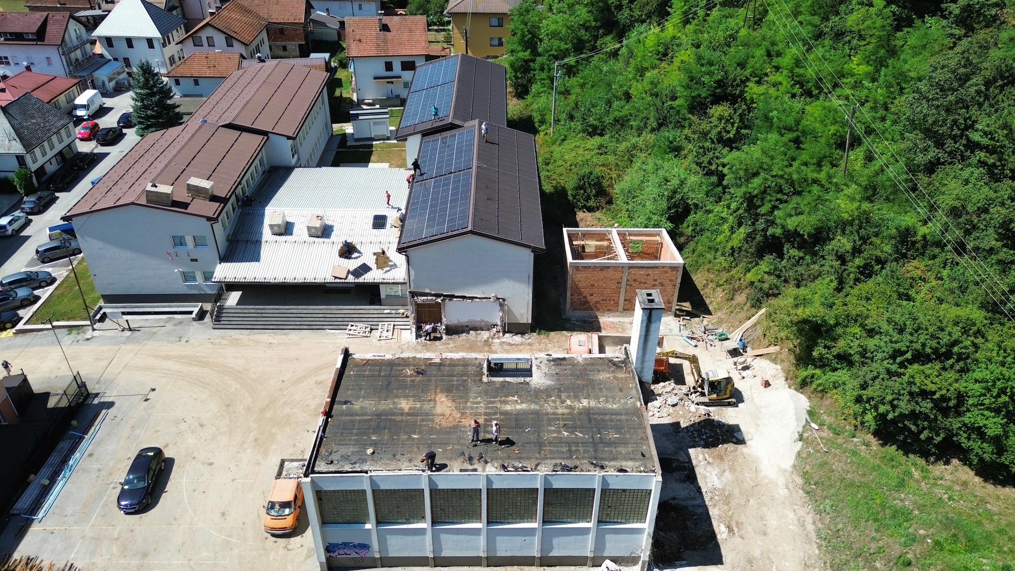 dji_fly_20260819_125554_262_1787135749252_photo_optimized_1.jpg